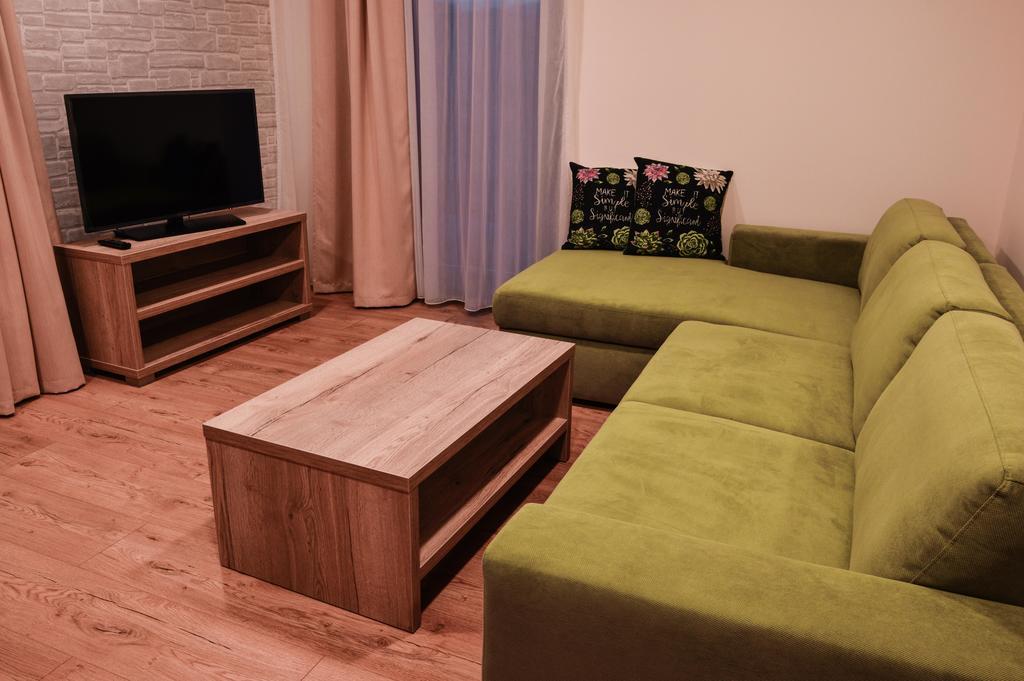 Apartmanovy Dom Krivan Besenova Exterior photo
